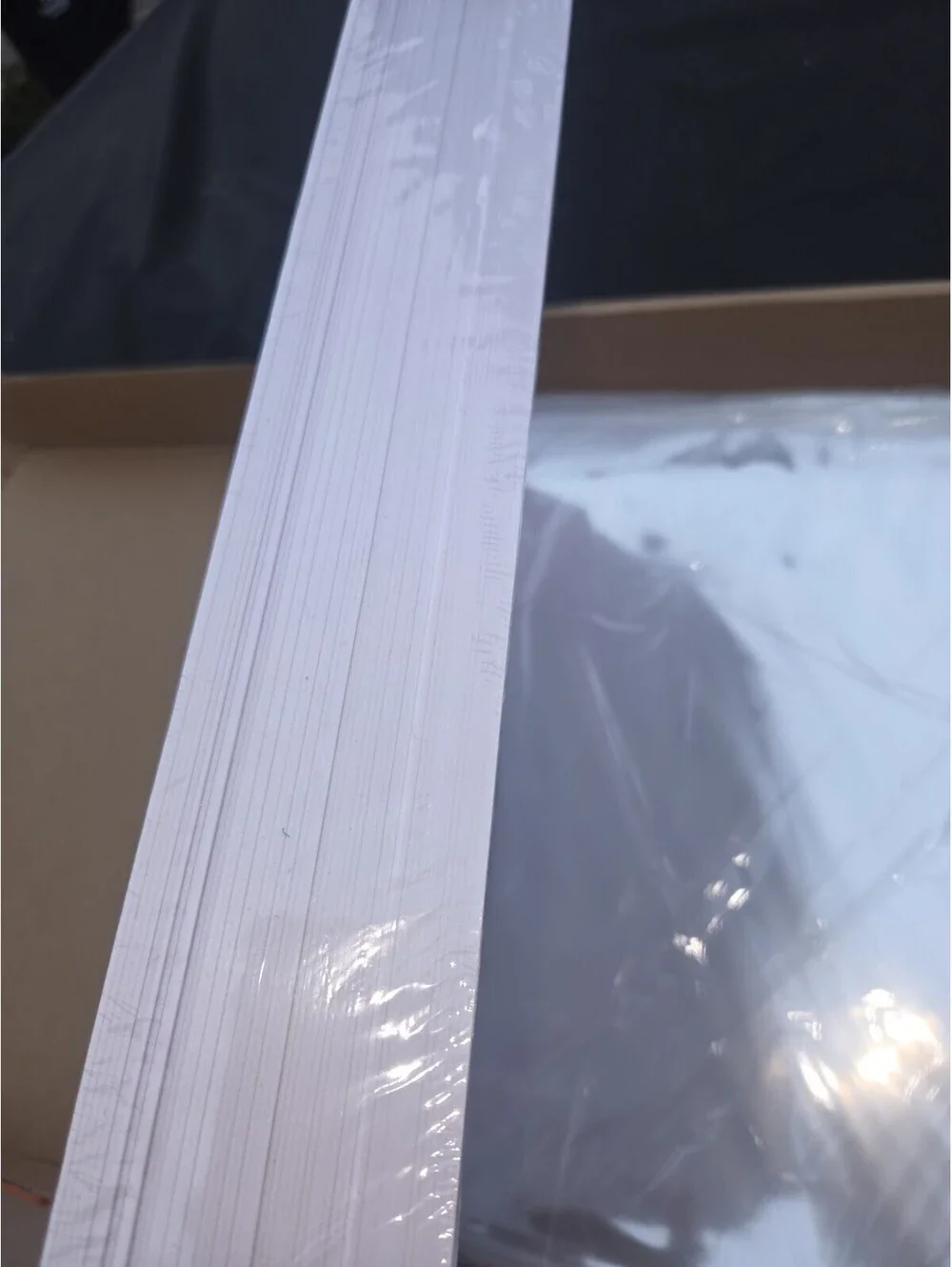 25 white picture frames 11x14